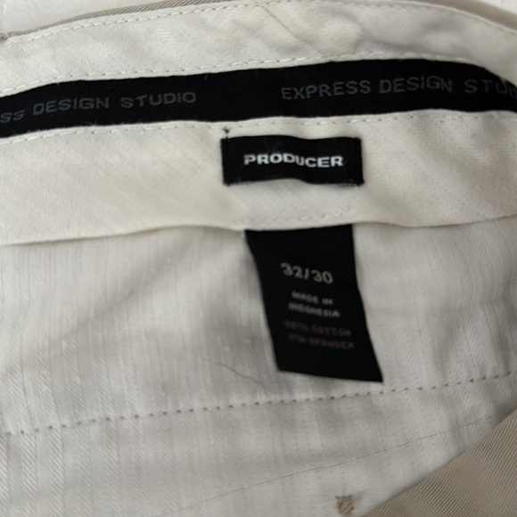 Express khakis - Picture 2 of 3